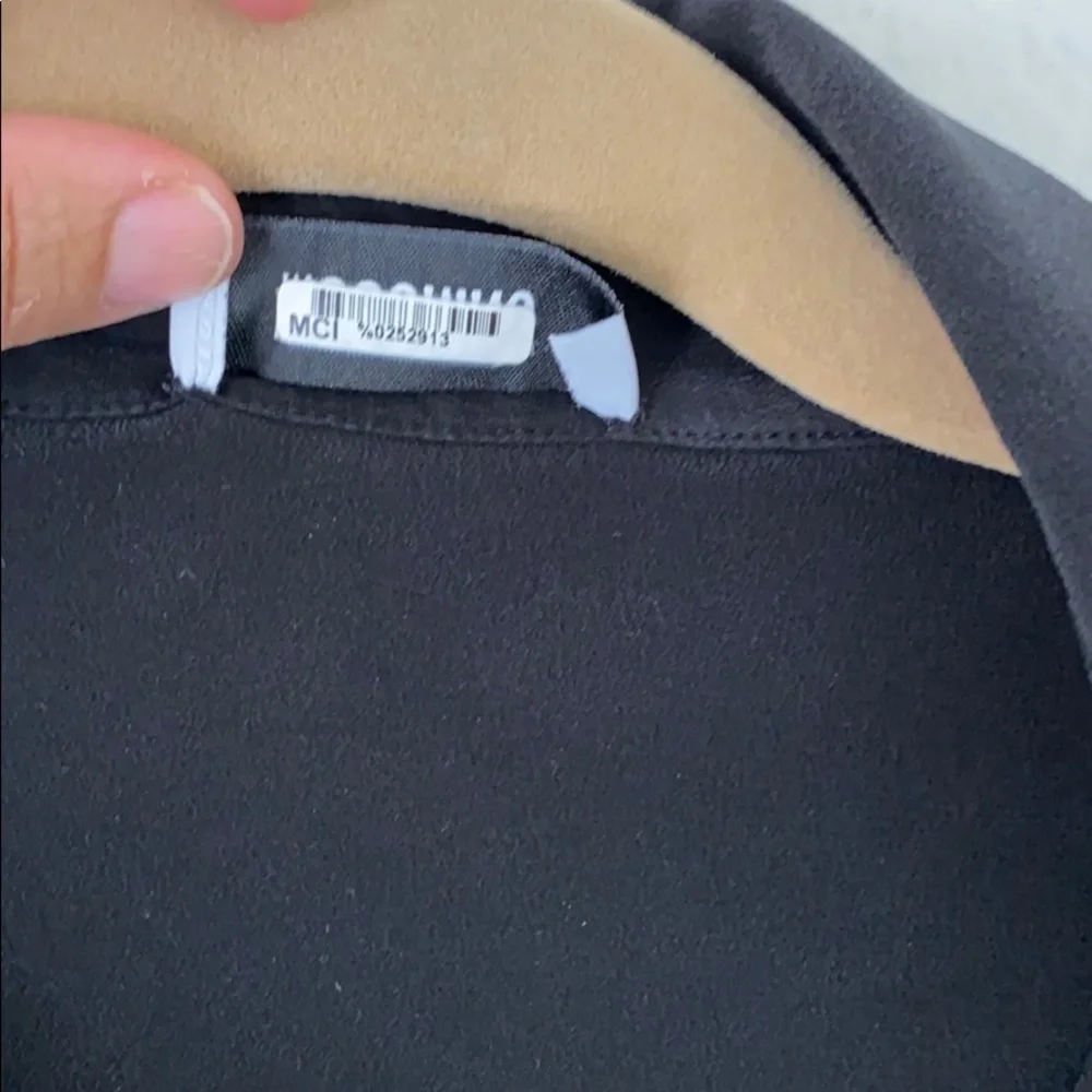 MOSCHINO‎  LONG SLEEVE BLOUSE - Picture 3 of 5